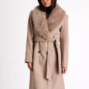 Zara Tan Trench Coat with Faux Fur Collar